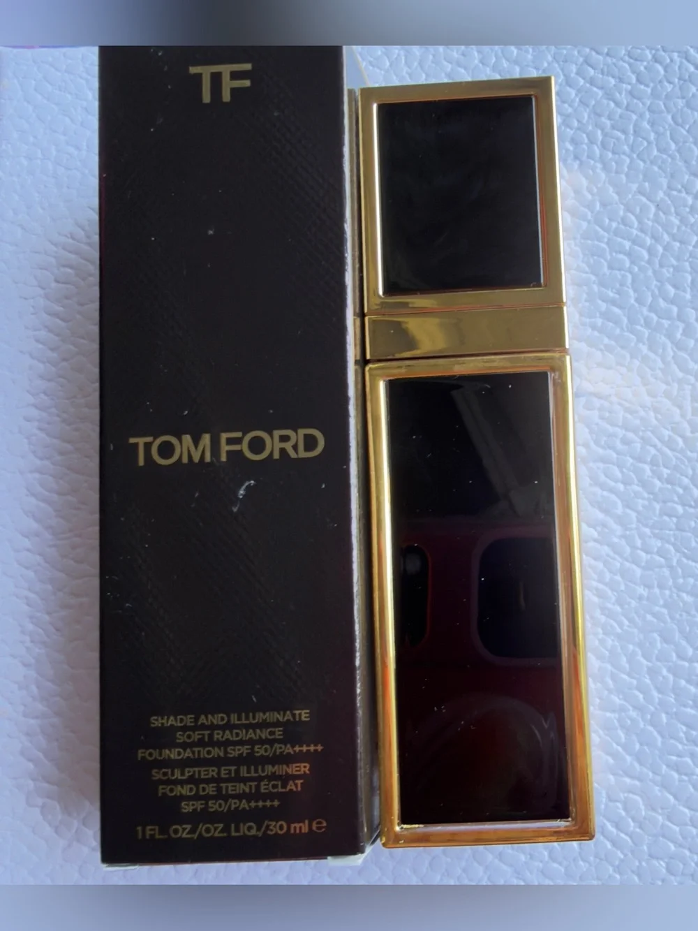 Tom Ford Soft Radiance Foundation — Cream Beige